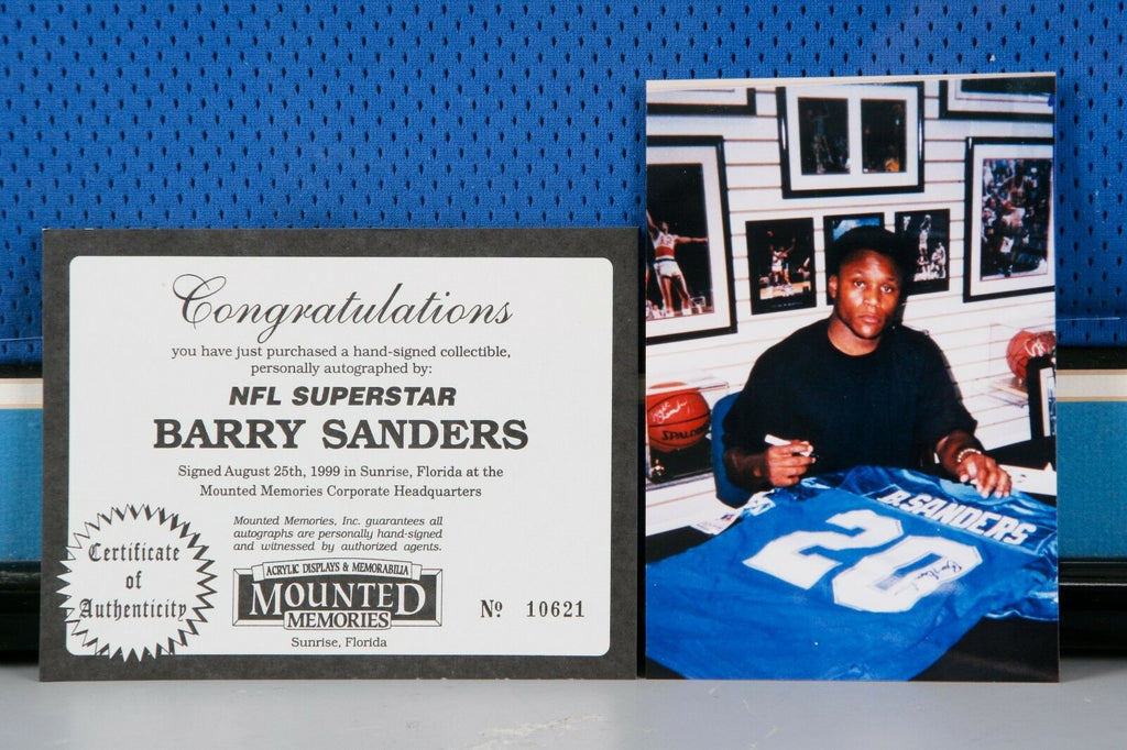 Framed Signed Barry Sanders Jersey w/ Mounted Memories CoA & Pic Great Condition