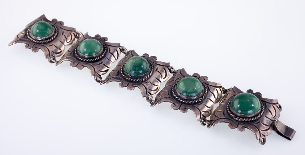 Gorgeous Sterling Silver Green Jade Bracelet Made in Mexico