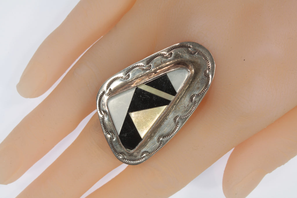 Large Zuni Geometric Inlay Sterling Silver Ring SZ: 6.25