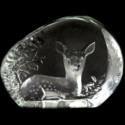 Swedish Etched Crystal paperweight Seated Woodland Fawn MATS JONASSON